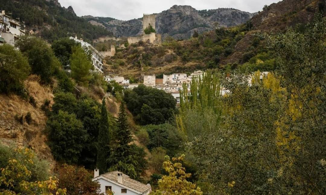 Apartamento Alojamiento El Recreo Cazorla Exterior foto